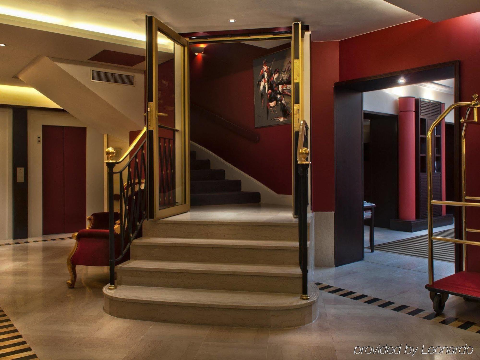 Hotel Waldorf Trocadero Tour Eiffel Paris Bagian luar foto
