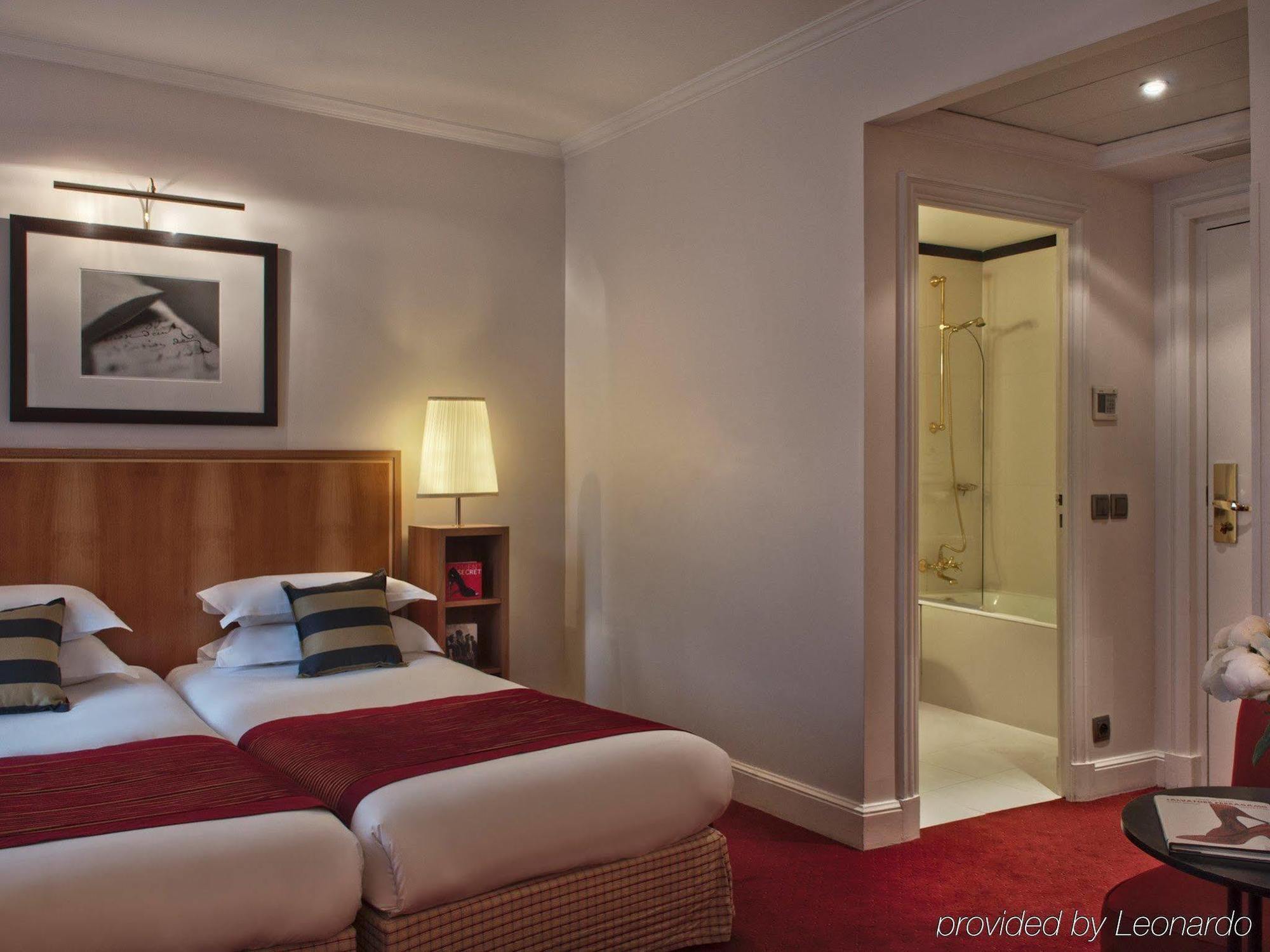 Hotel Waldorf Trocadero Tour Eiffel Paris Bagian luar foto